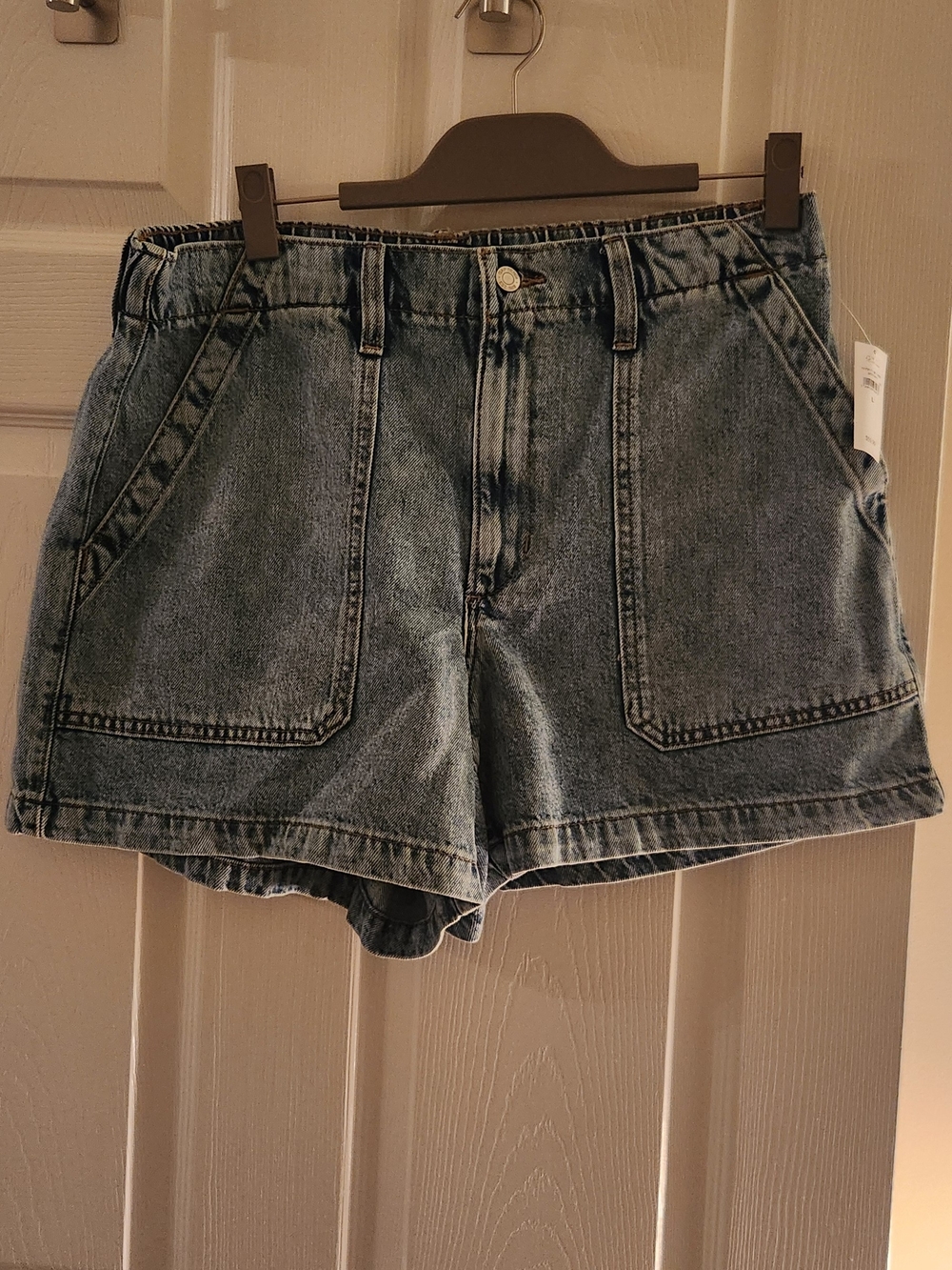 GAP Washed Blue Denim Jean Shorts, SIze L